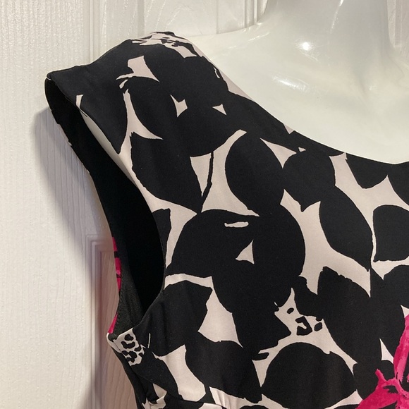 Precis Black Fuchsia White Cap Sleeve Ruched Boat Neck Midi Length Dress - Sz 10 - Picture 9 of 13